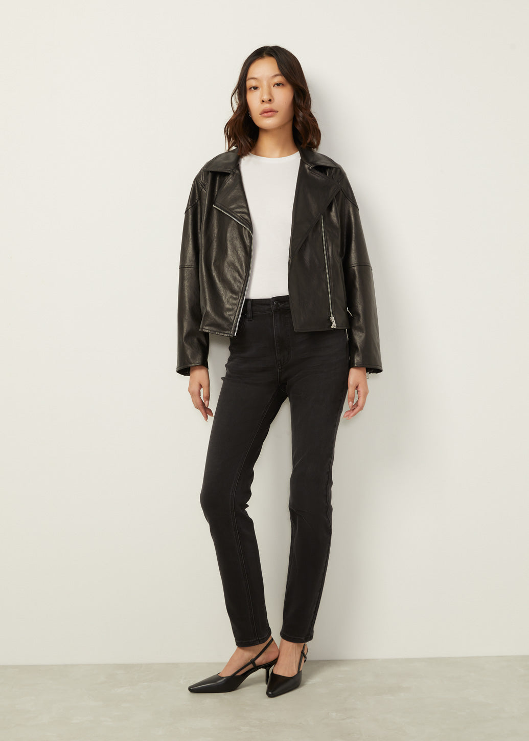 MODERN OVERSIZED JACKET