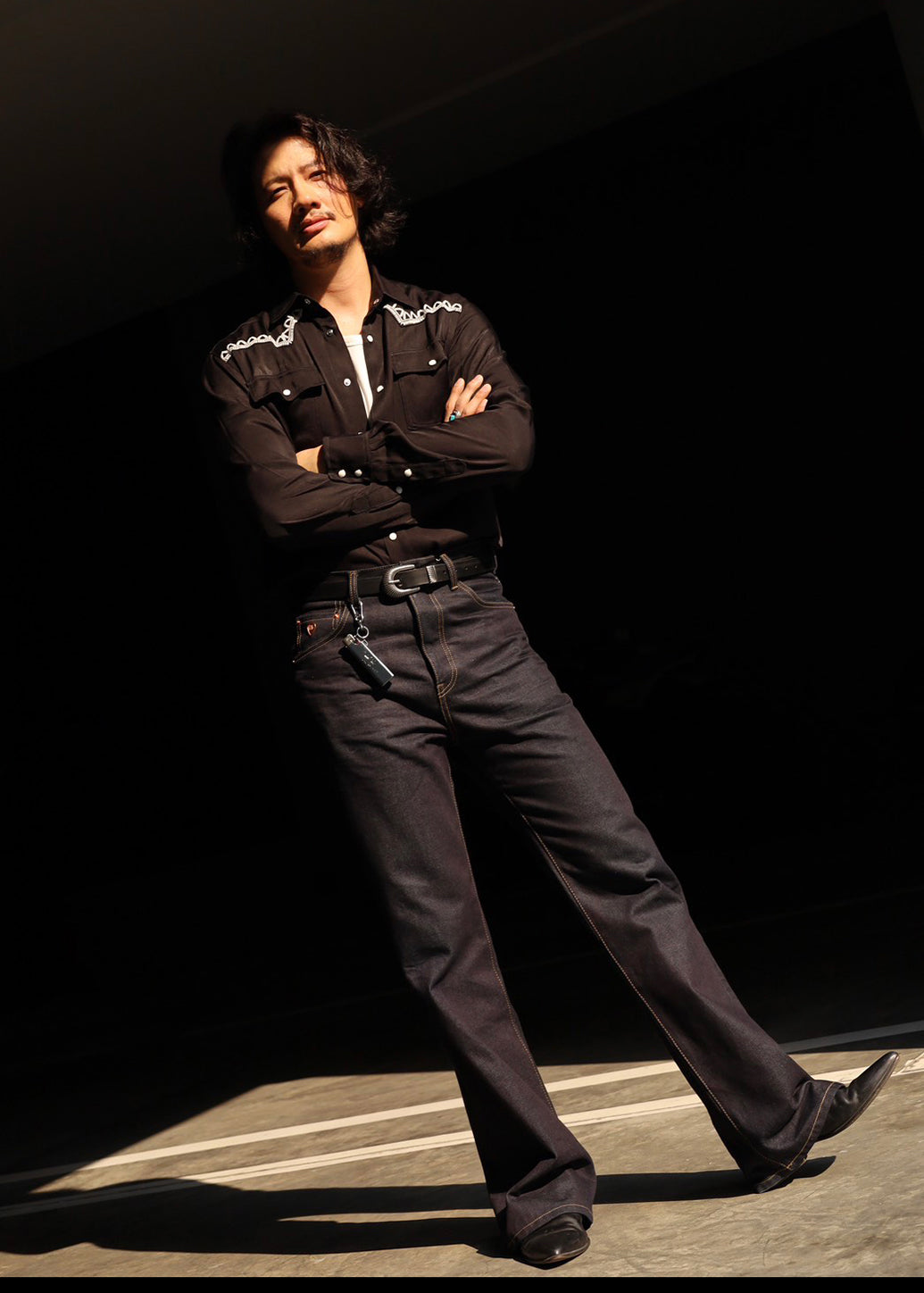 BOOT CUT JEANS WITH PAE ARAK