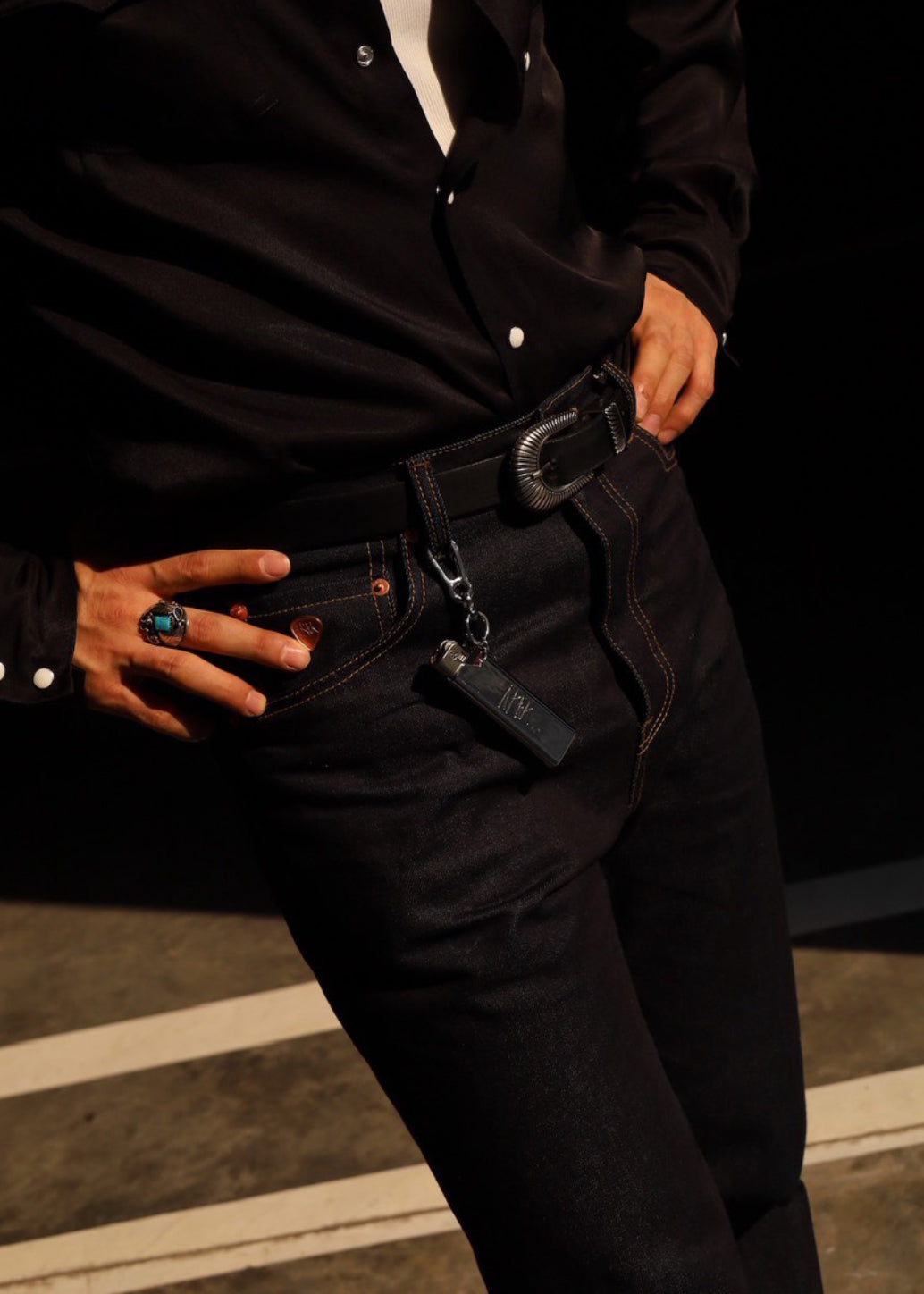 BOOT CUT JEANS WITH PAE ARAK