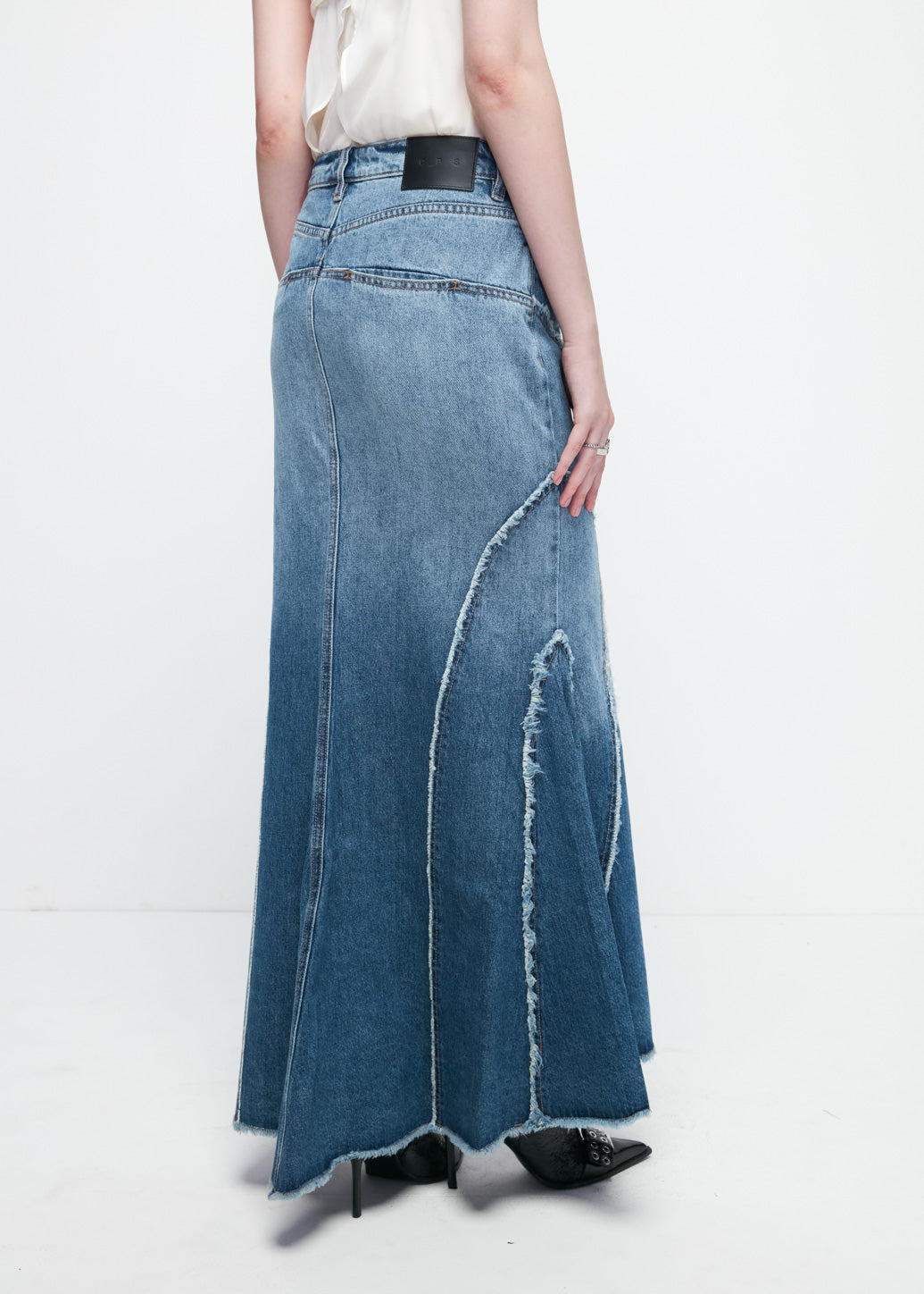 RAW SEAM DENIM SKIRT Blue / M