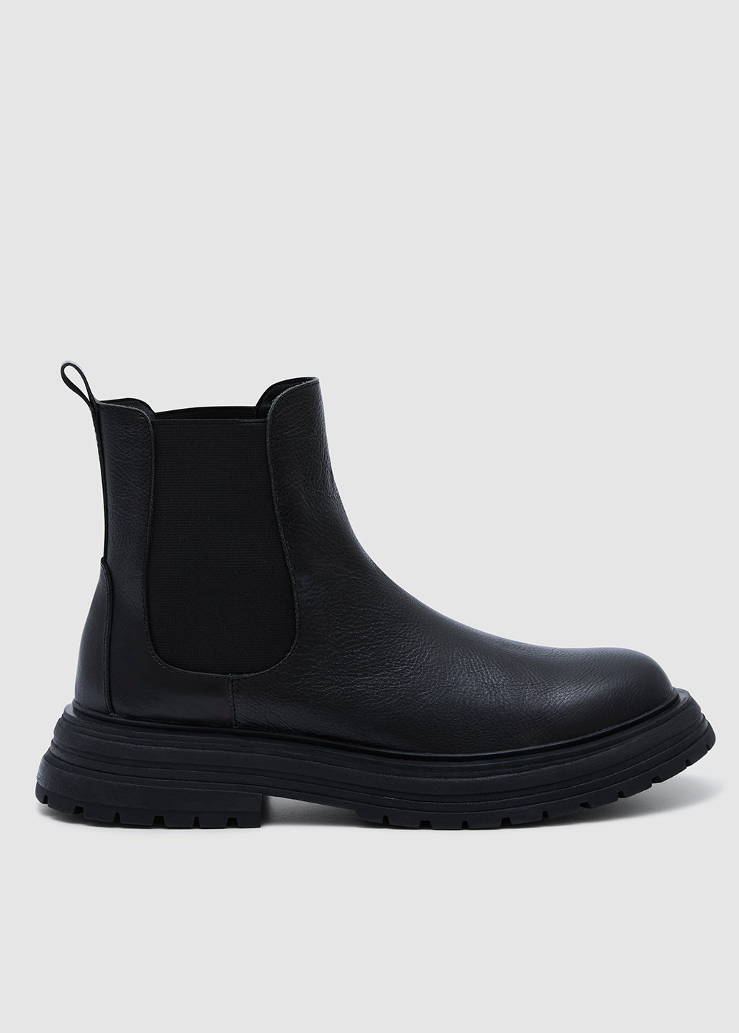 CLASSIC CHELSEA BOOT