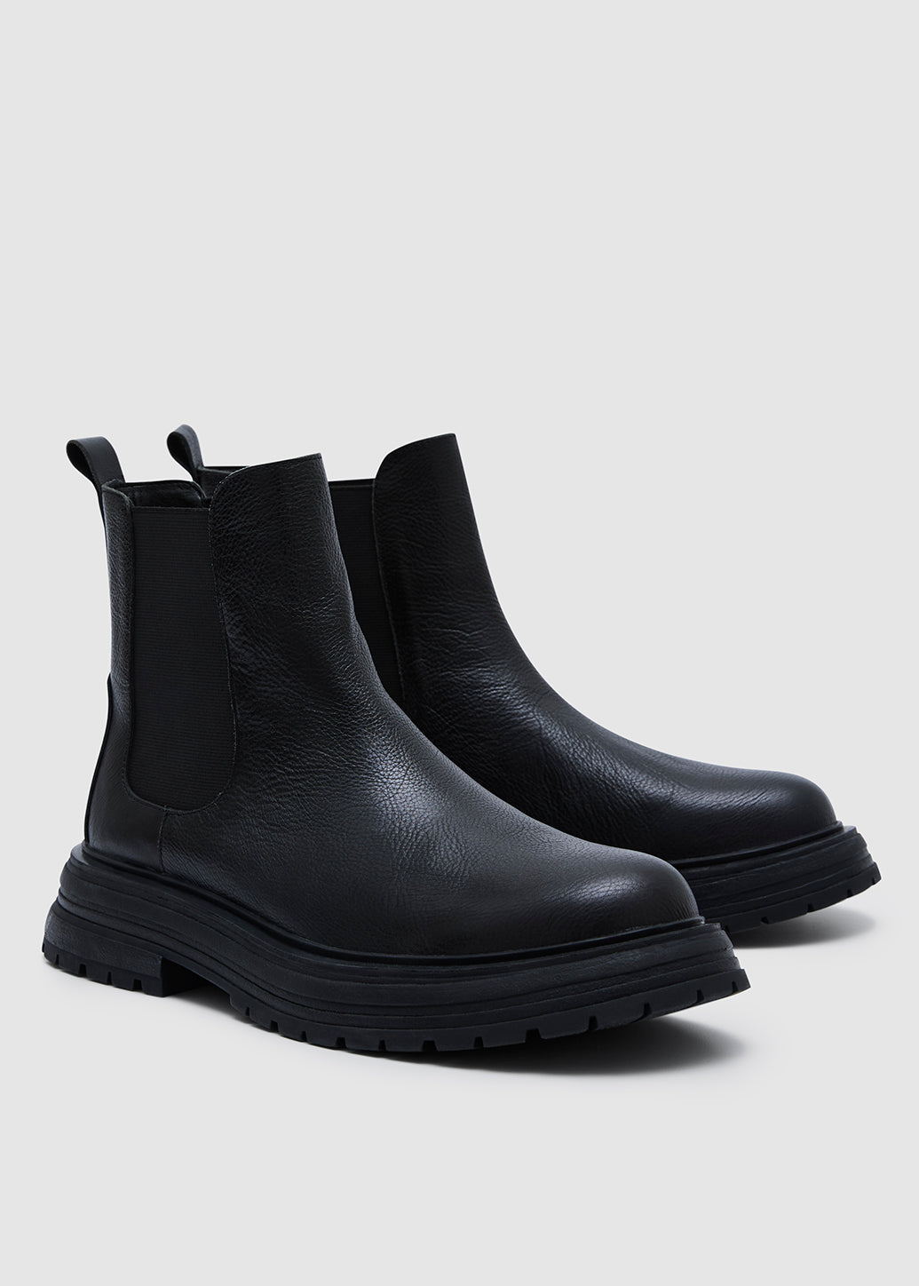 CLASSIC CHELSEA BOOT