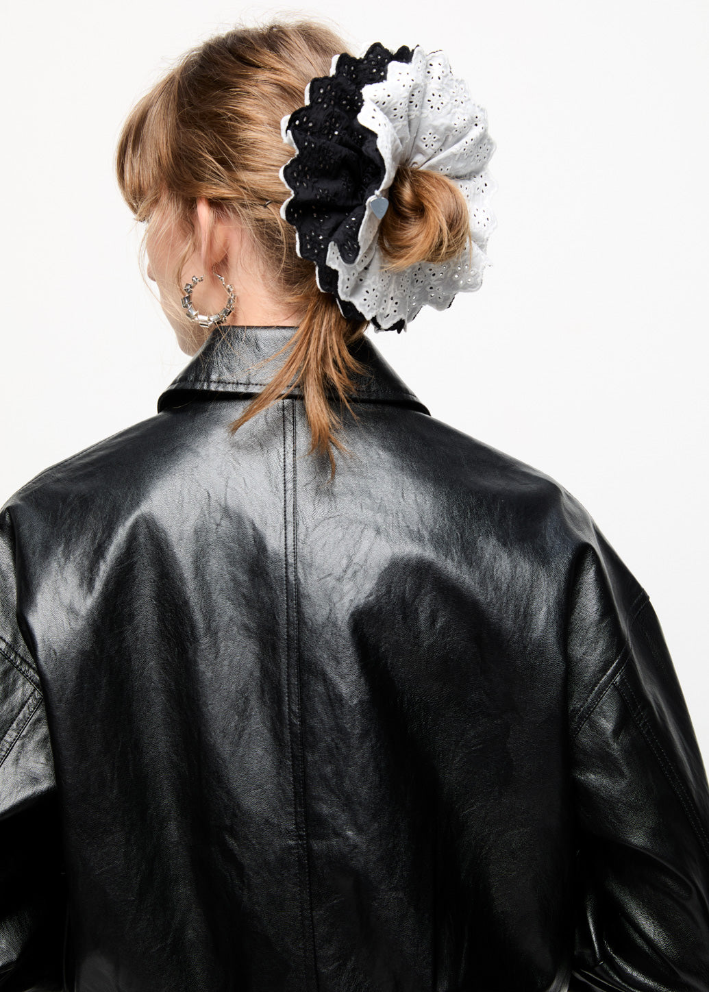 OVERSIZED HAIR SCRUNCHIES White / OS