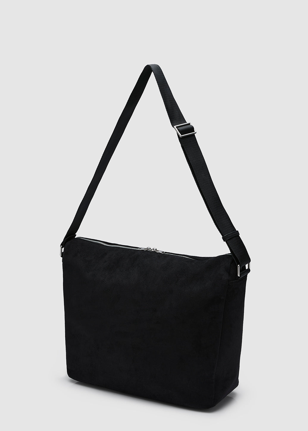 MINIMAL CROSSBODY BAG