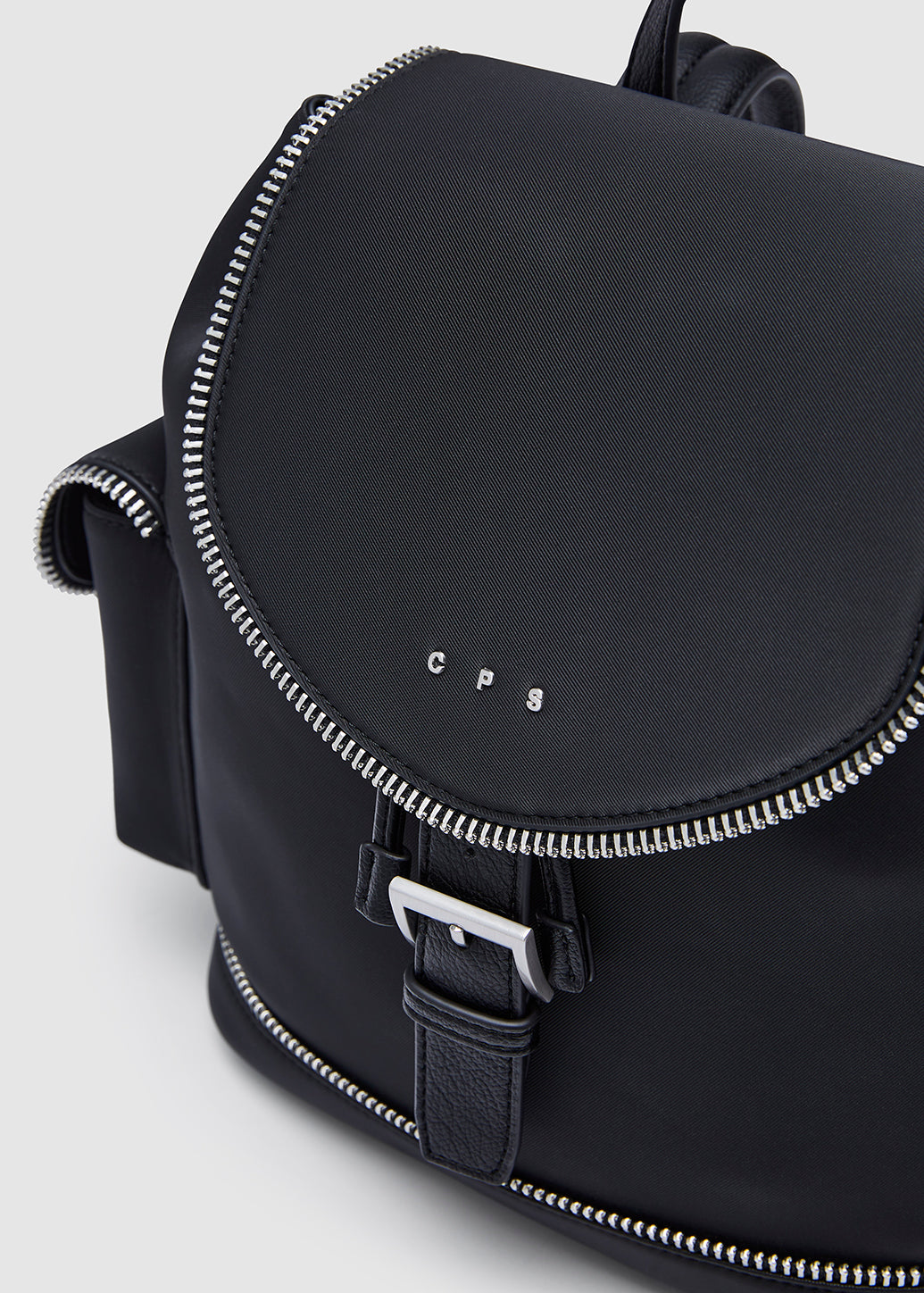 BLACK FLAP BACKPACK Black / OS