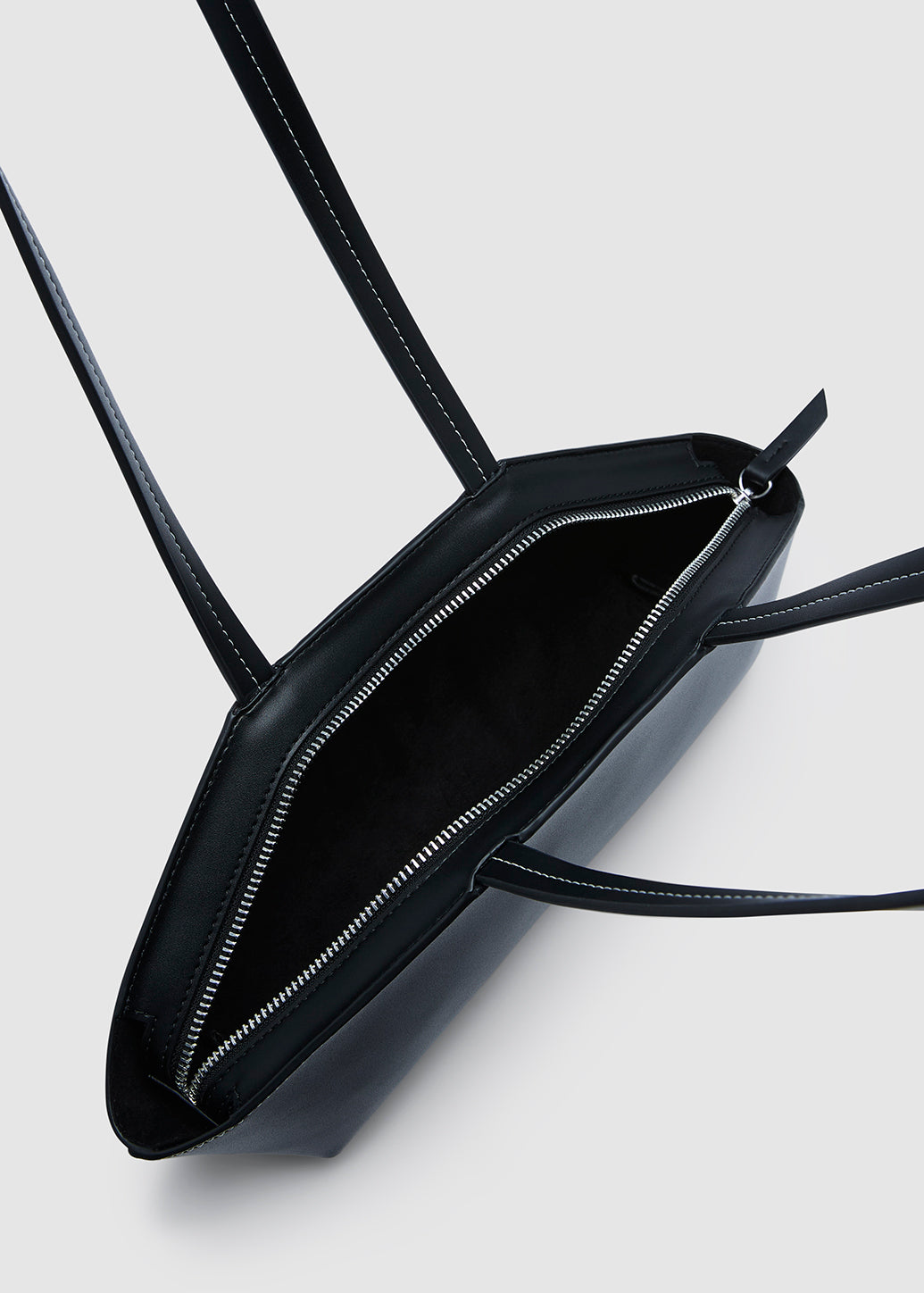 ELONGATED SHOULDER BAG Black / OS