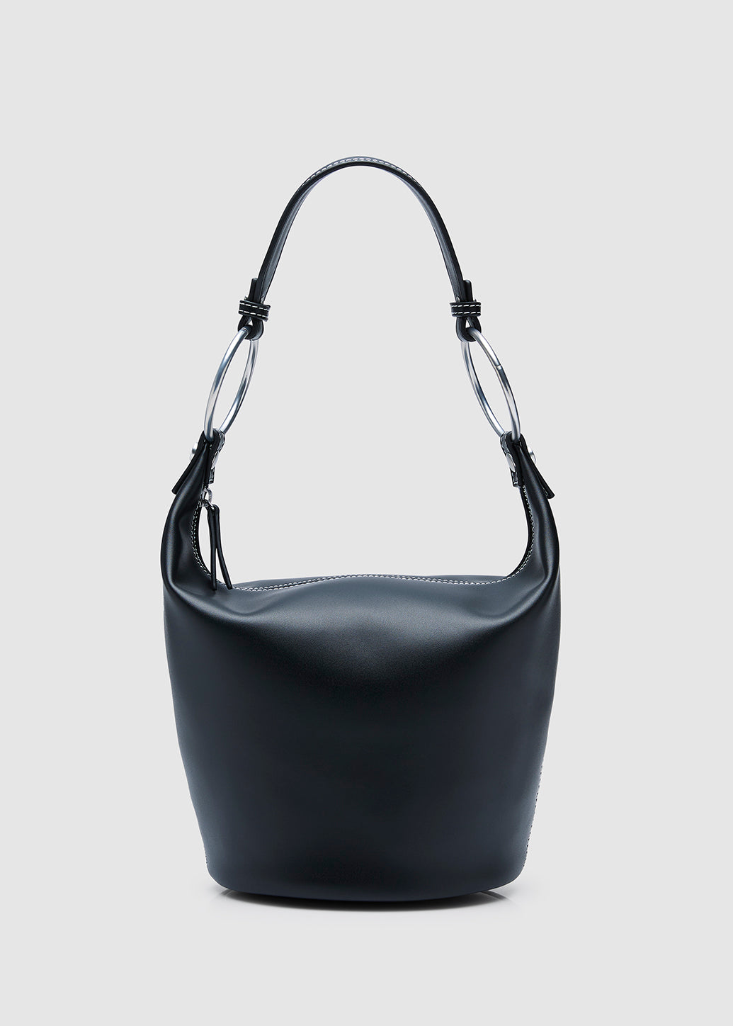 RING HANDLE STATEMENT BAG Black / OS