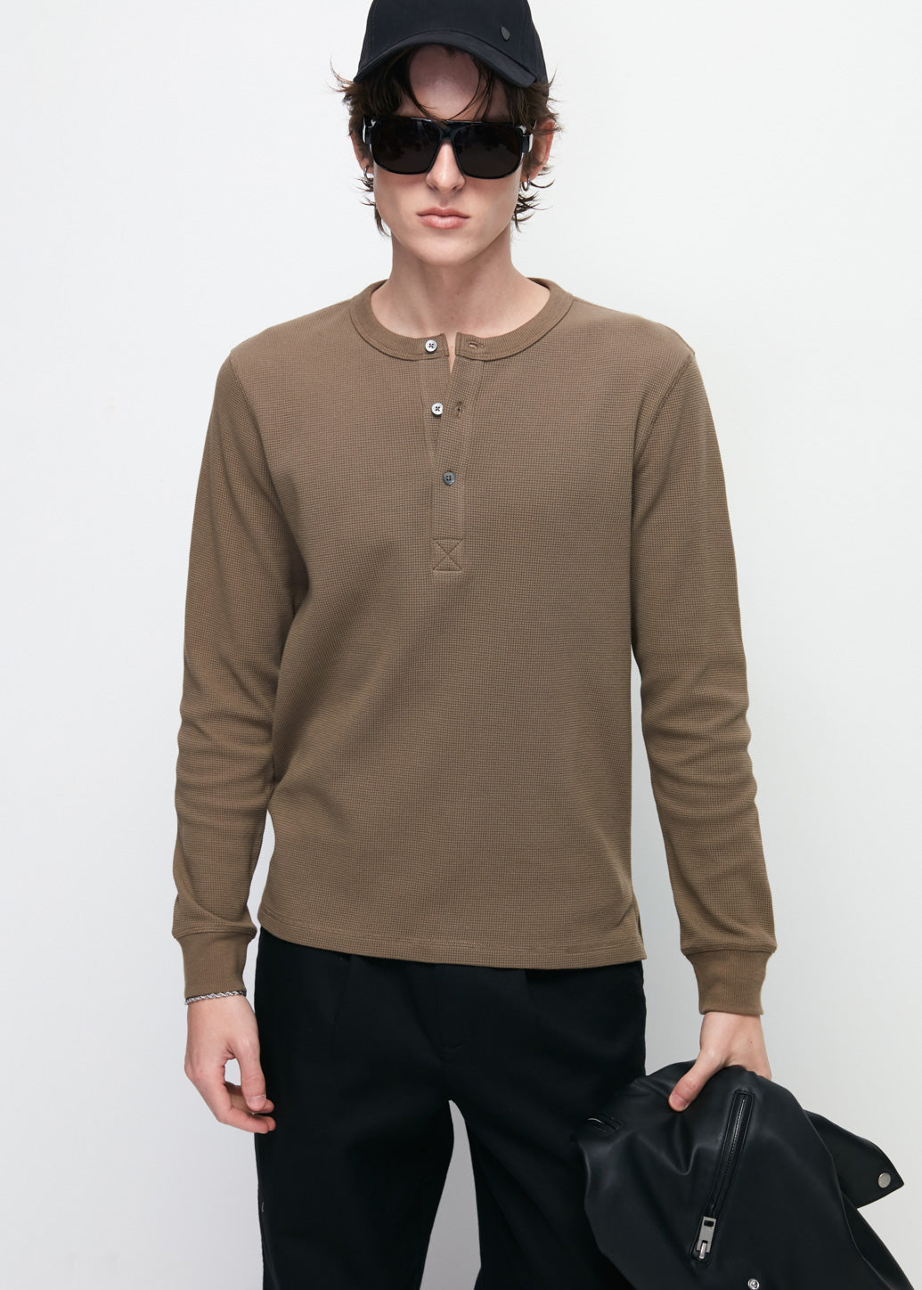 RIBBED HENLEY SWEATSHIRT
