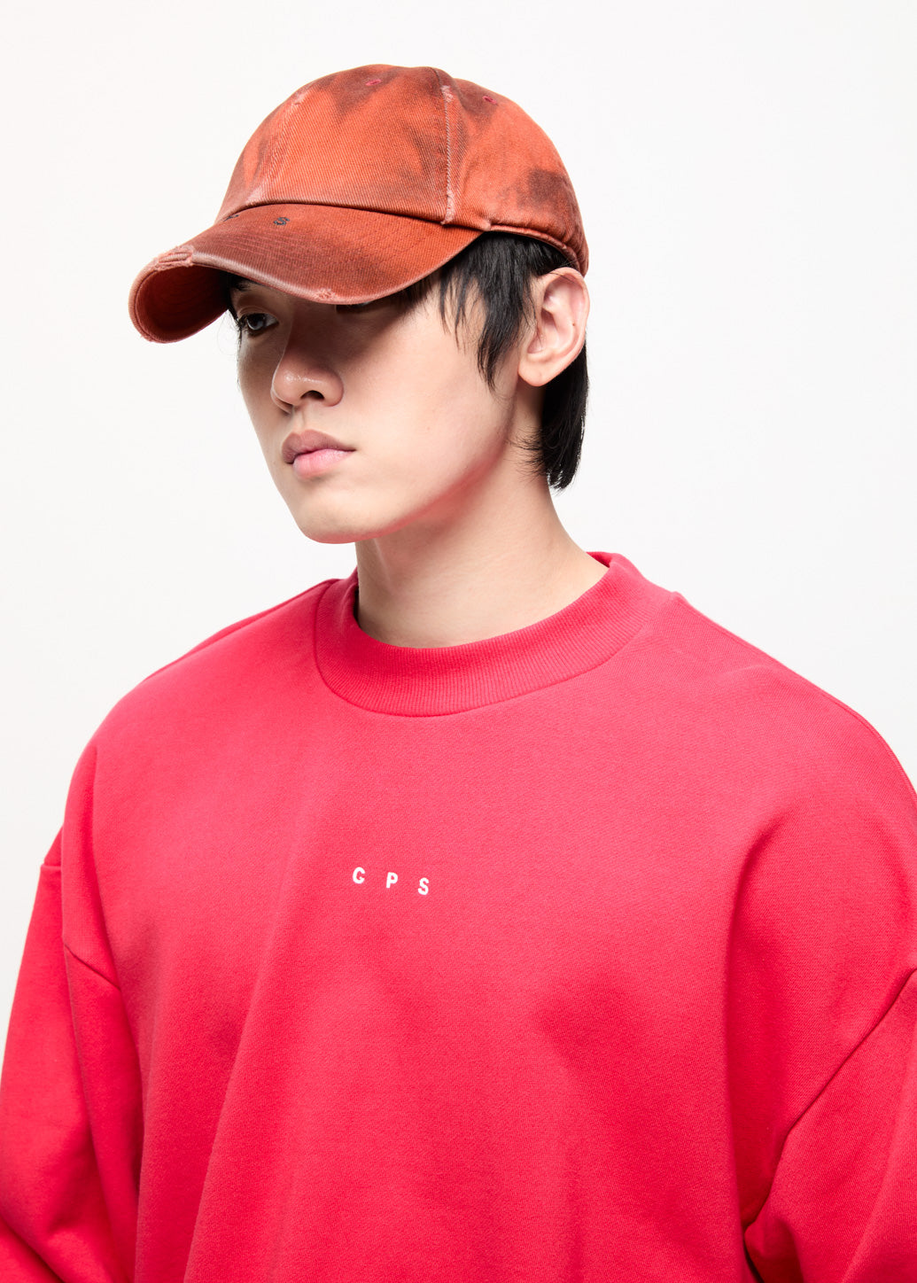 GOLD EMBROIDERY SWEATSHIRT