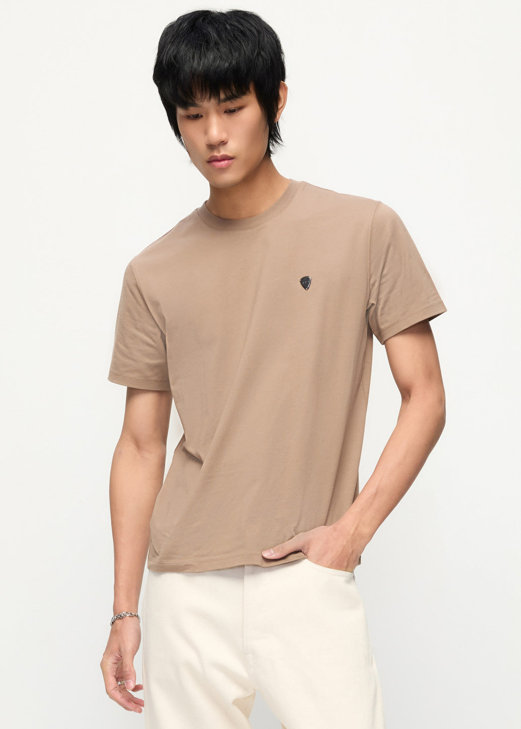 METAL GUITAR PICK SIGNATURE TEE