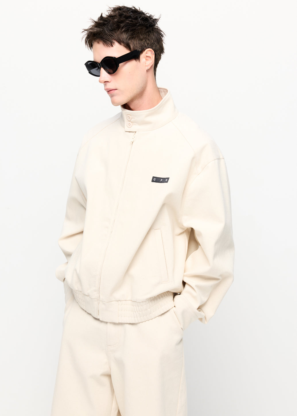 CREAM ZIP-UP JACKET