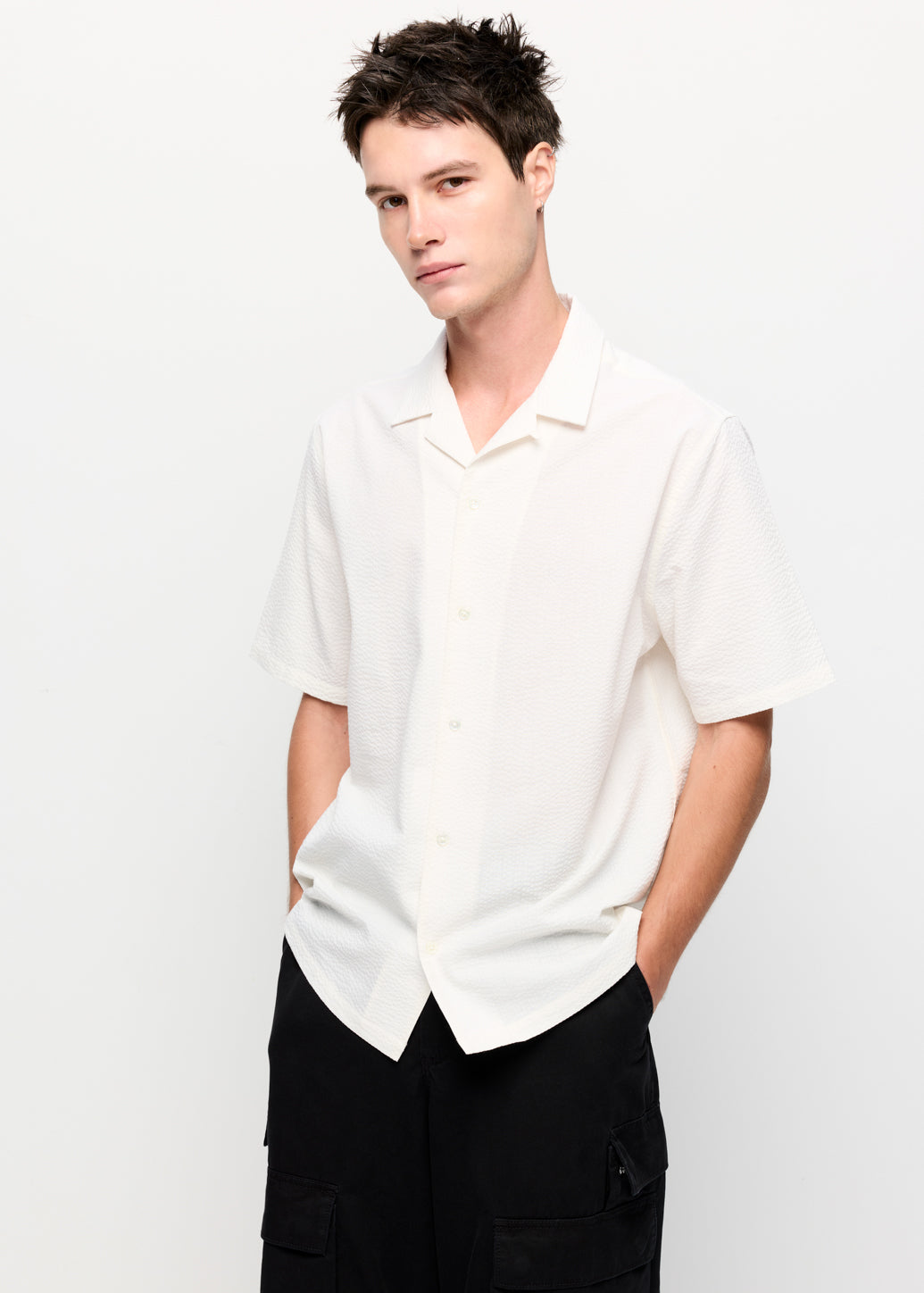 TEXTURED SEERSUCKER SHIRT