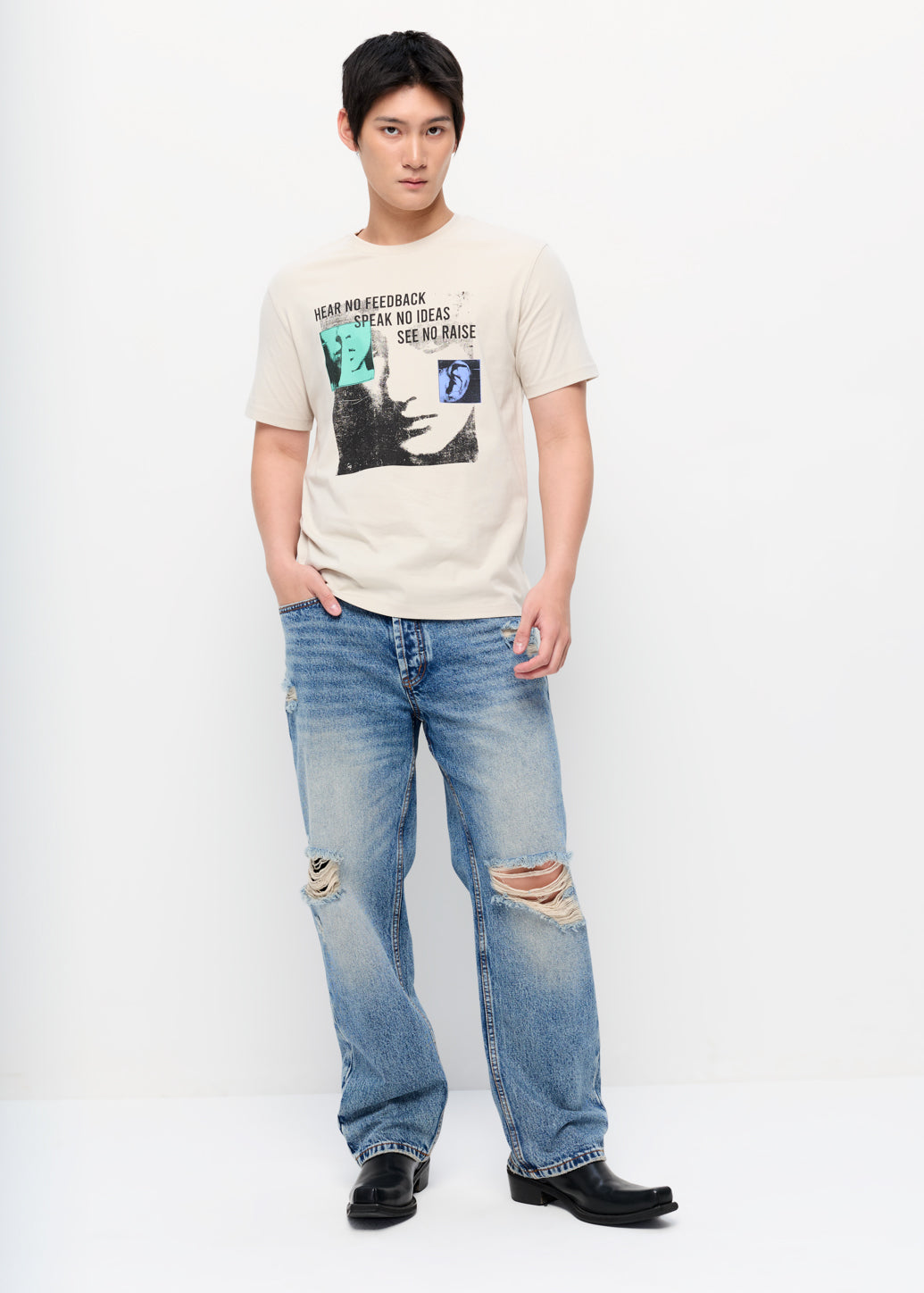 VINTAGE DISTRESSED JEANS