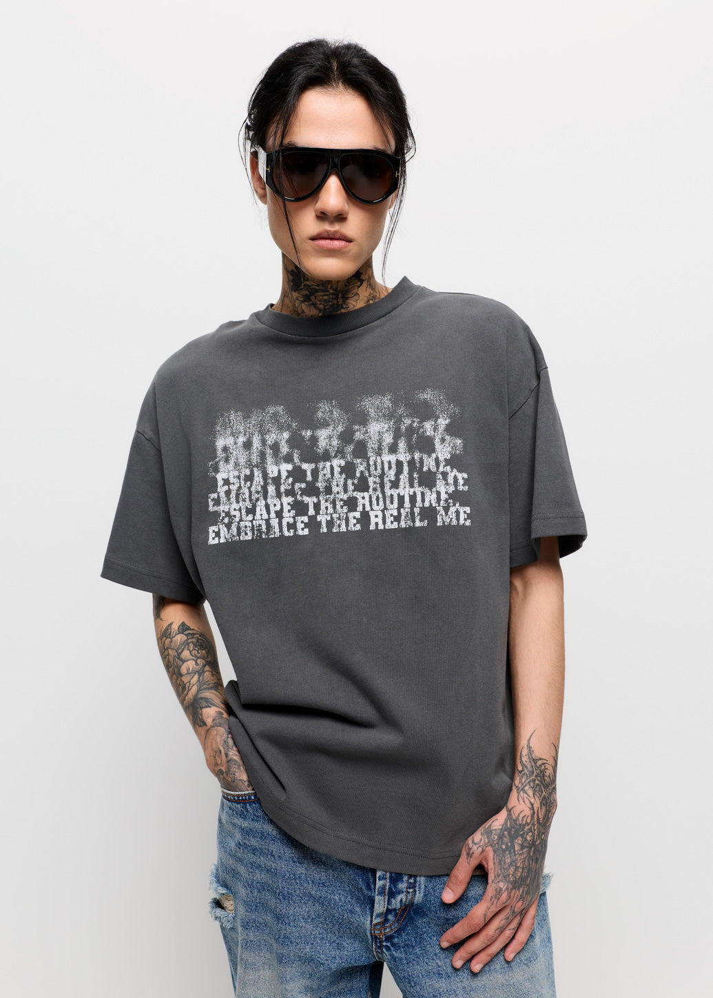 WASHED GLITCH STATEMENT TEE