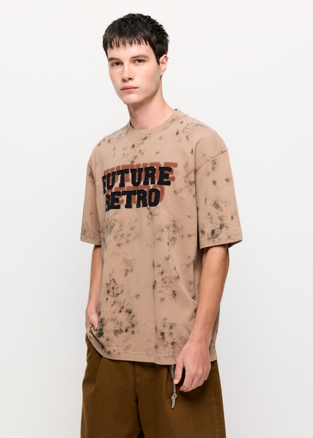 FUTURE RETRO GRAPHIC TEE