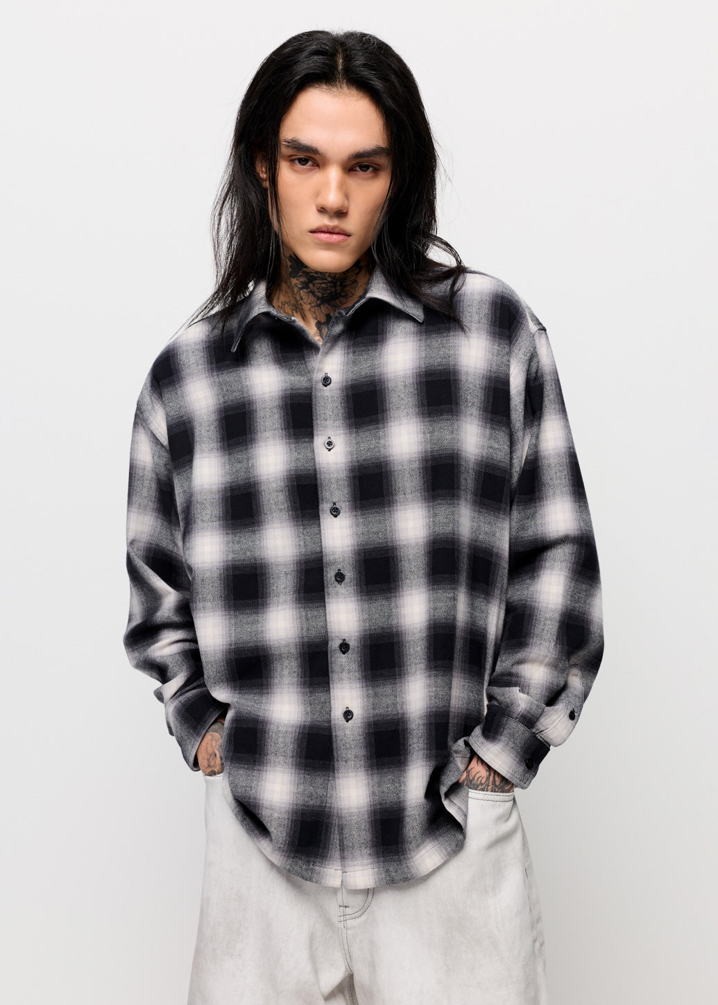 LOOSE-FIT CHECKED SHIRT