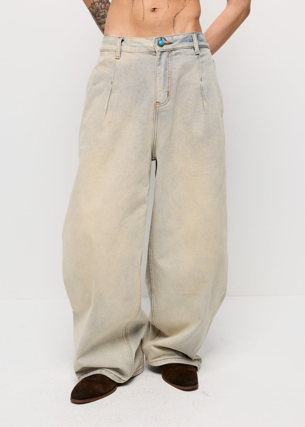 REBELLIOUS BALLOON JEANS