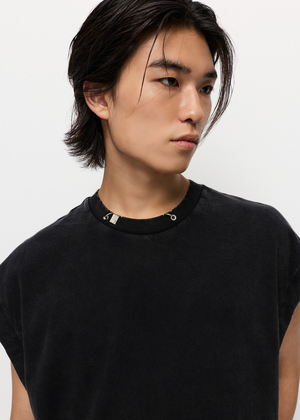 RELAXED SLEEVELESS COTTON TEE