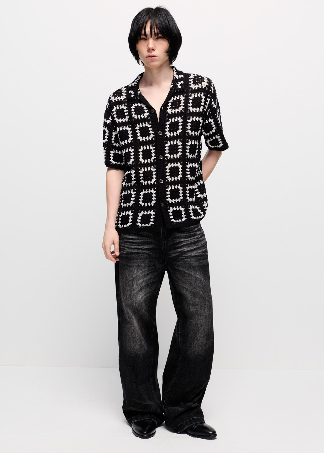 GEOMETRIC KNIT SHIRT