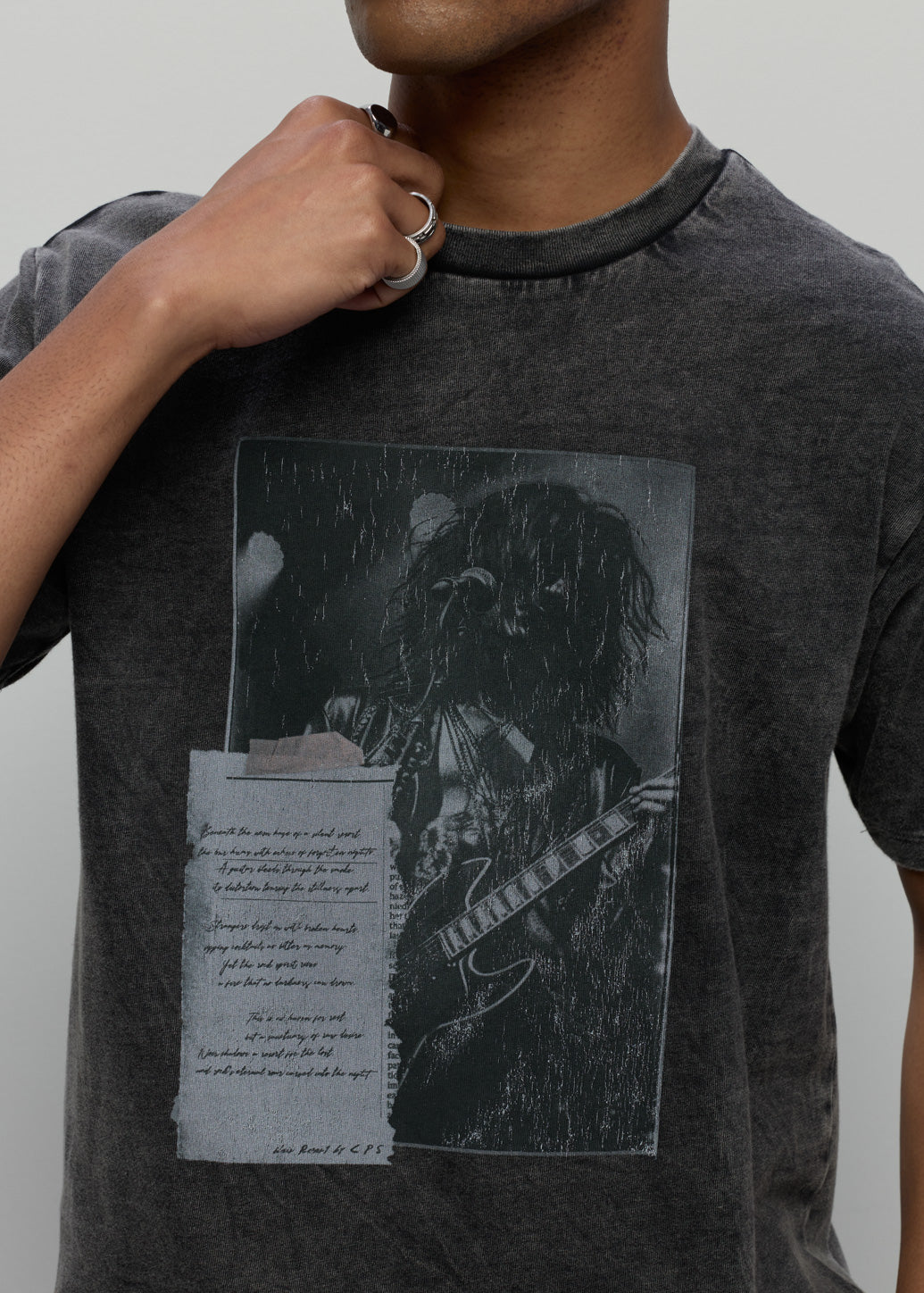 ROCK GRAPHIC WASHED TEE