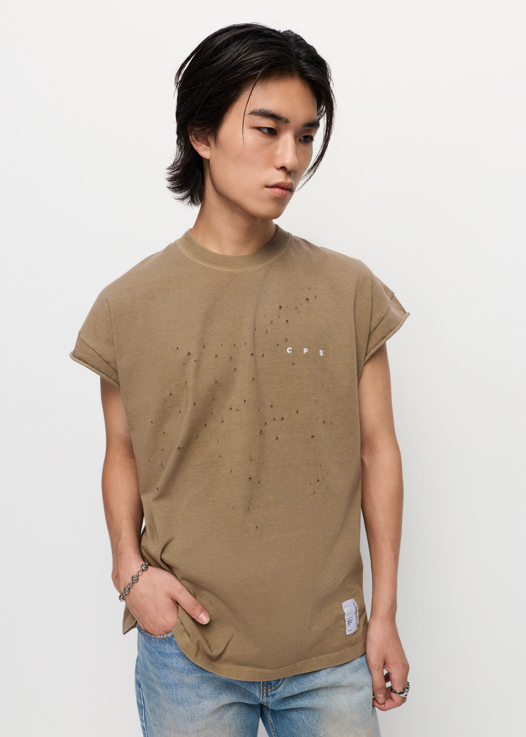 LOGO EMBROIDERED DESTROYED SLEEVELESS TEE