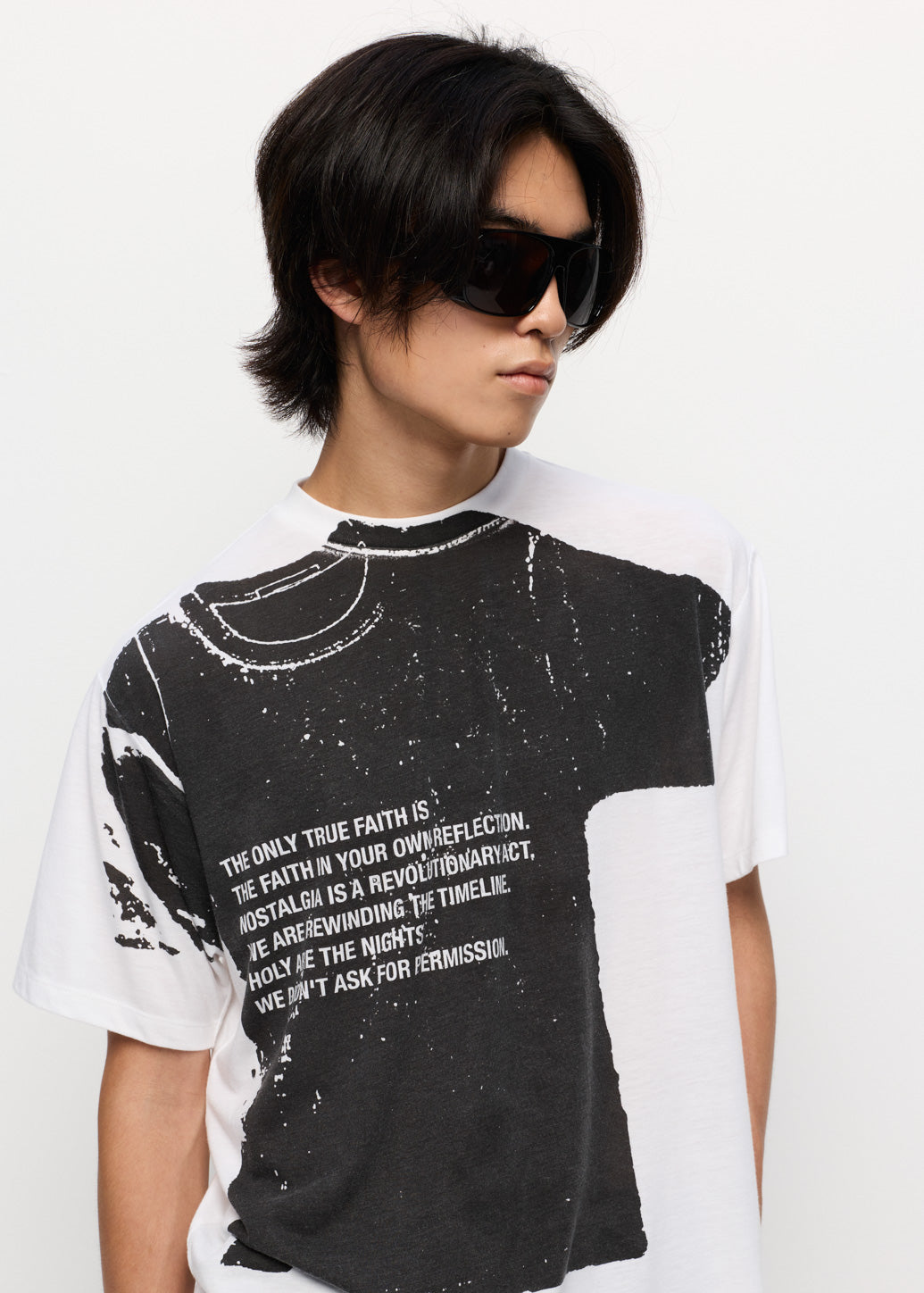 URBAN DOUBLE LAYER GRAPHIC TEE