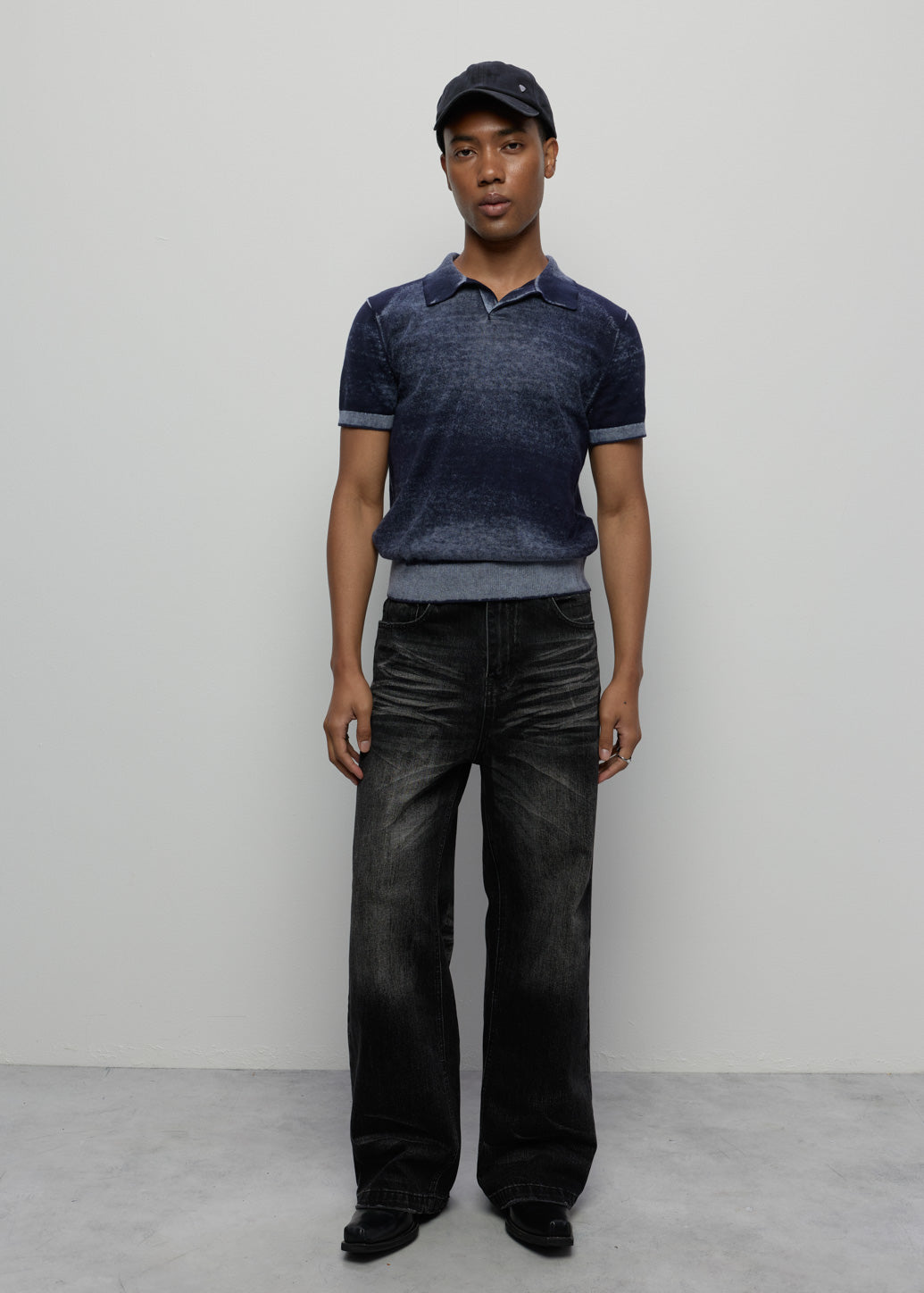 LIGHTWEIGHT KNITTED OPEN POLO