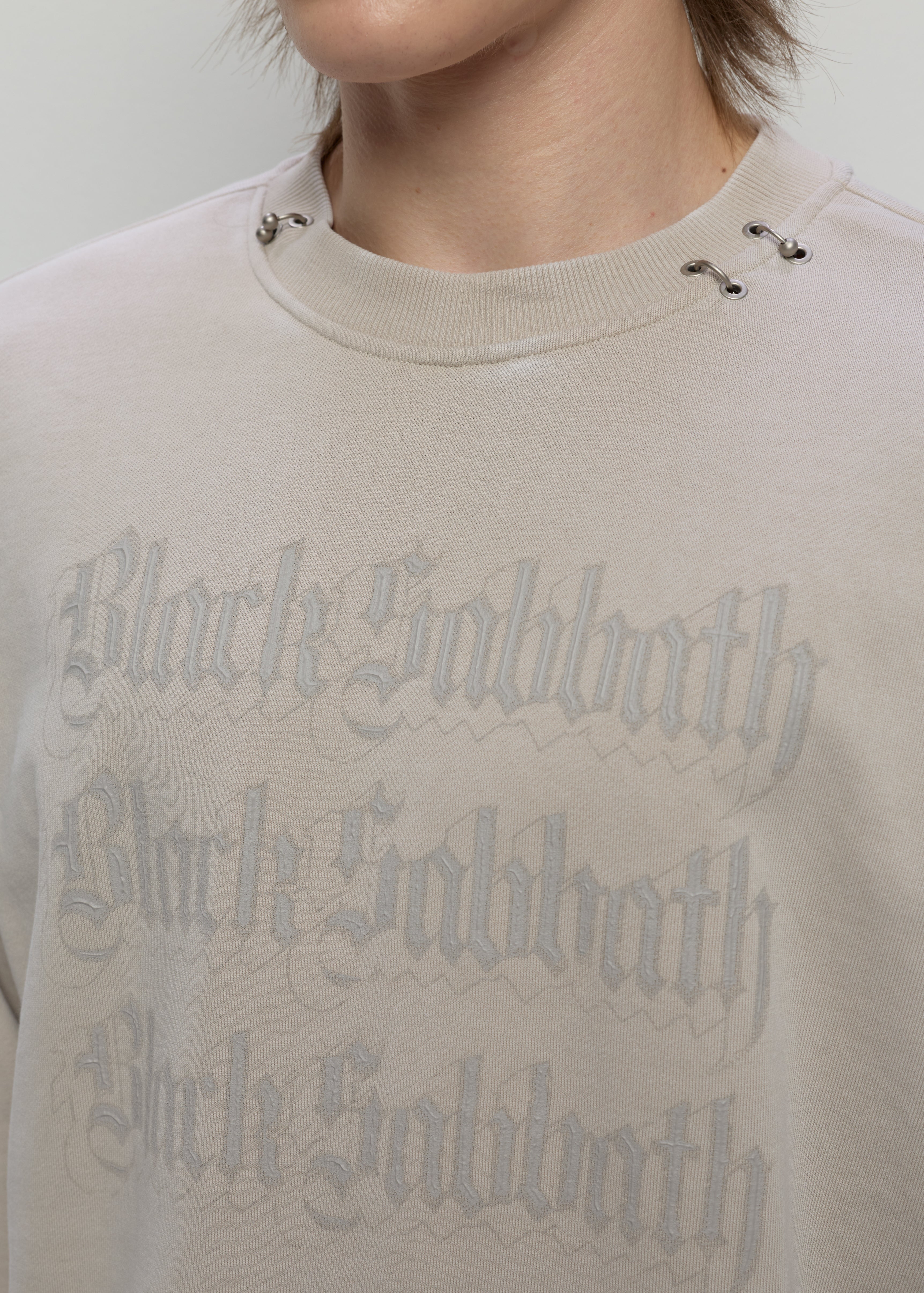 BLACK SABBATH CROPPED SWEATSHIRT