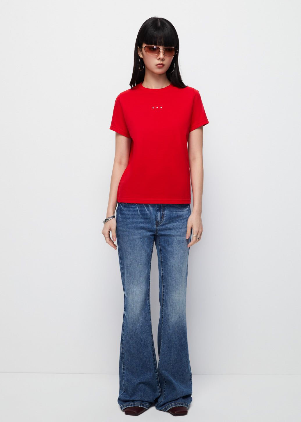 LOW-RISE FLARE JEANS Blue / 29