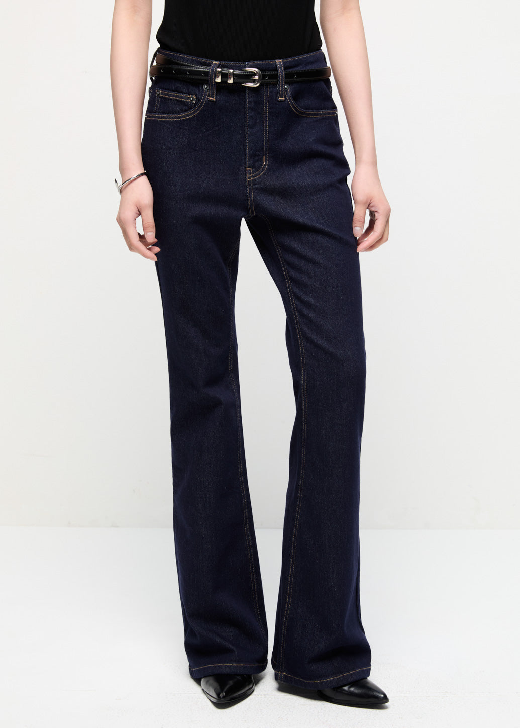 MID-RISE FLARE JEANS Navy / 29