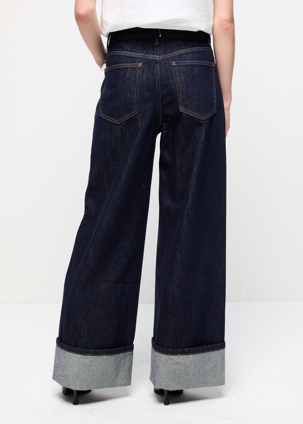 MID-RISE WIDE CUFFS JEANS Navy / 29