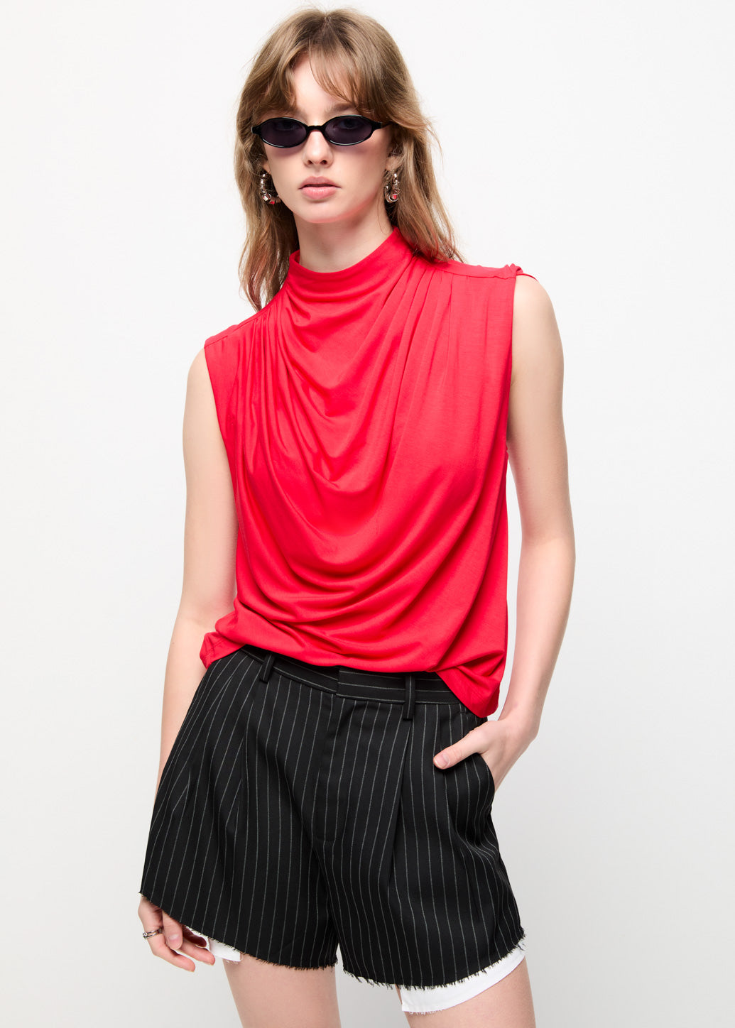 SLEEVELESS MOCK NECK TOP Red / L