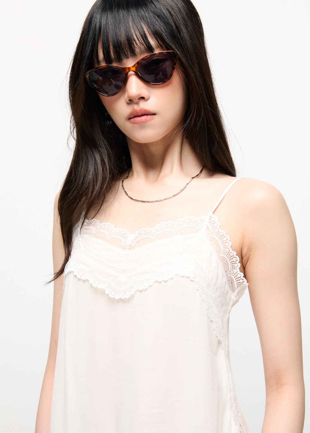 LACE-TRIM CAMISOLE TOP Off White / L