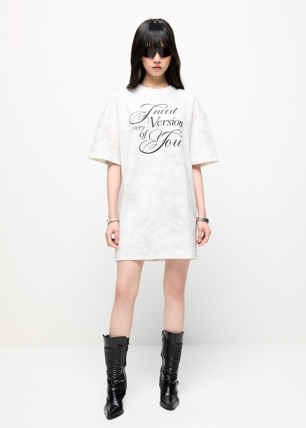 TYPOGRAPHY GRAPHIC TEE DRESS Off White / L