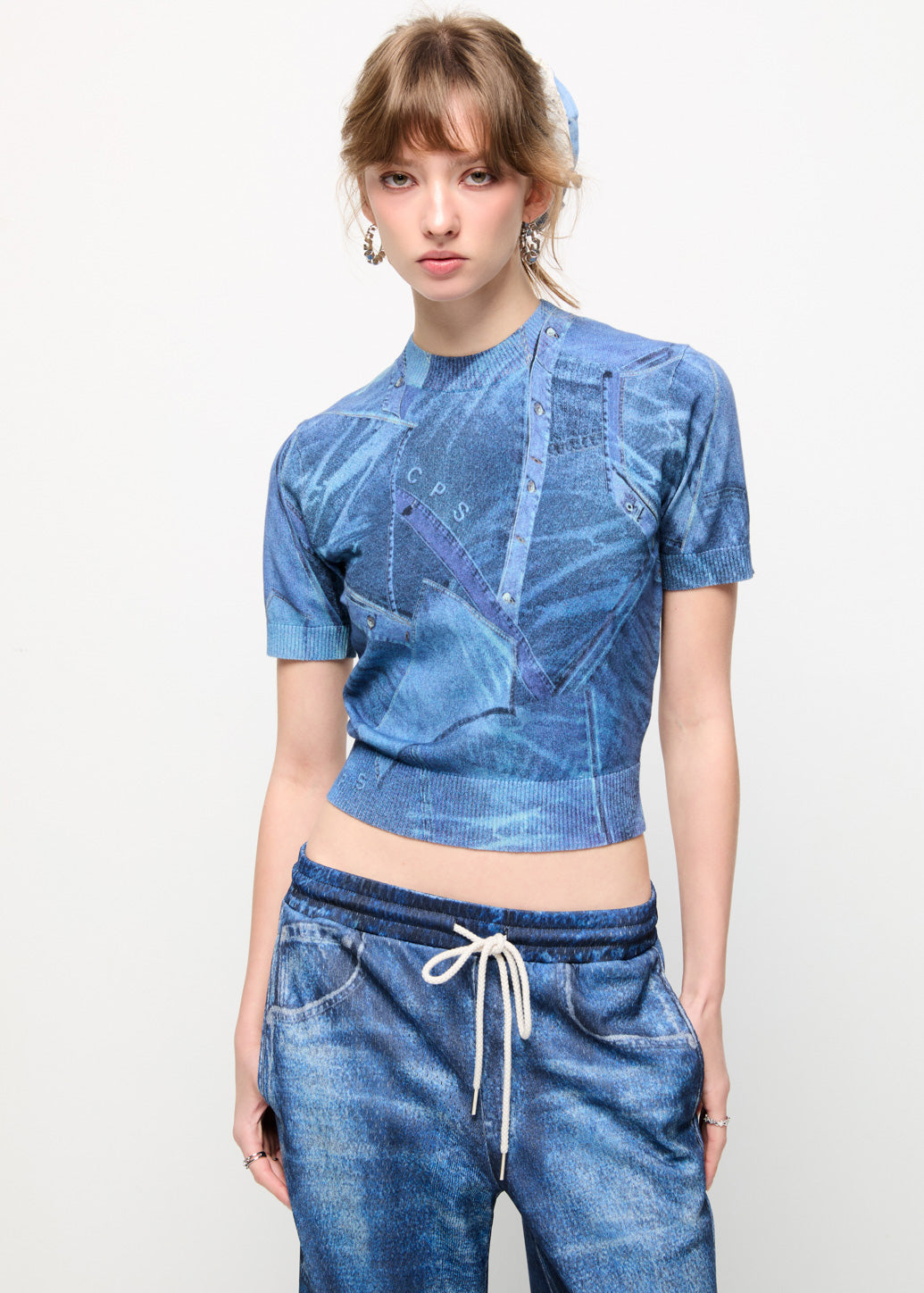 DENIM EFFECT MOCK-NECK TOP