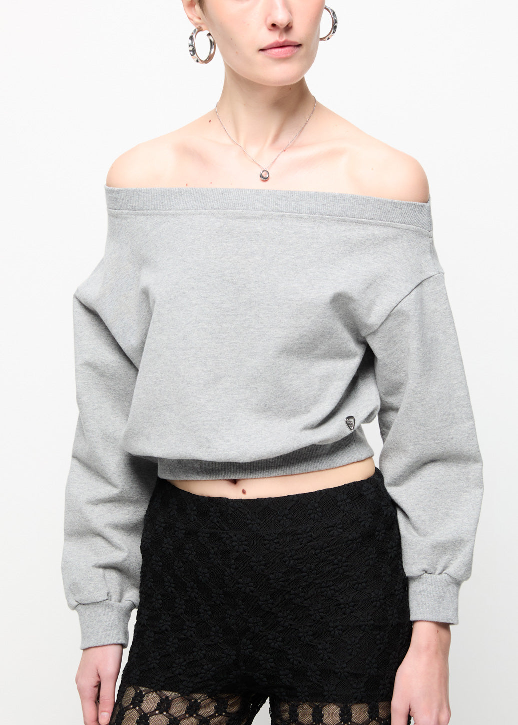 OVERSIZED PULLOVER SWEATER