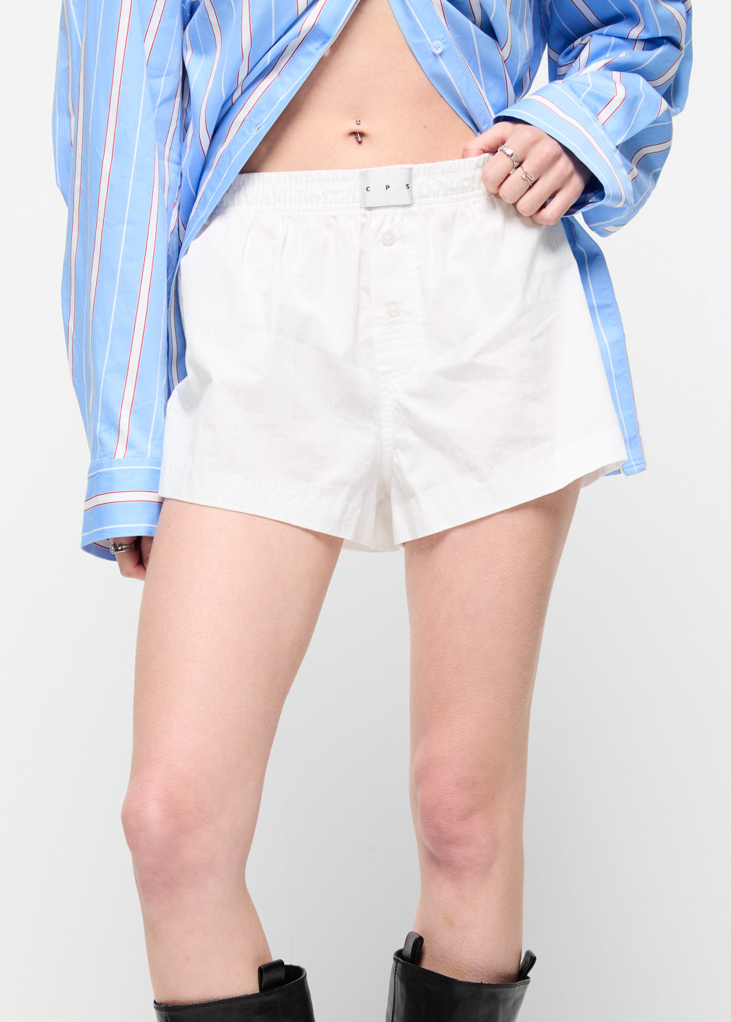 TEXTURED STRIPE ELASTIC SHORTS White / L