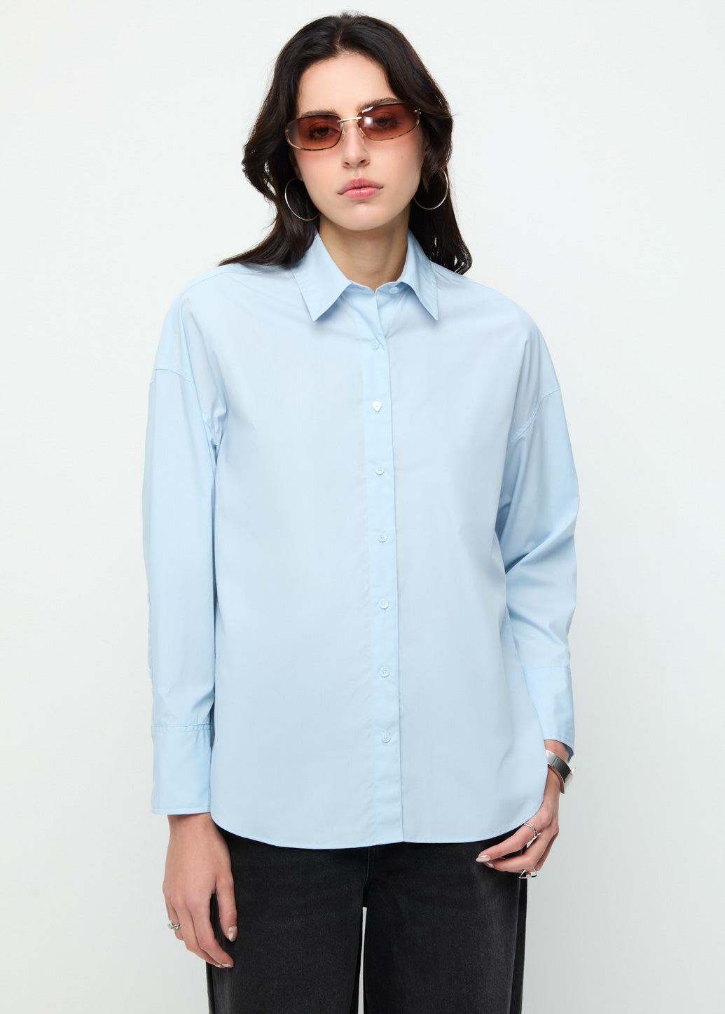 SIGNATURE BUTTON SHIRT