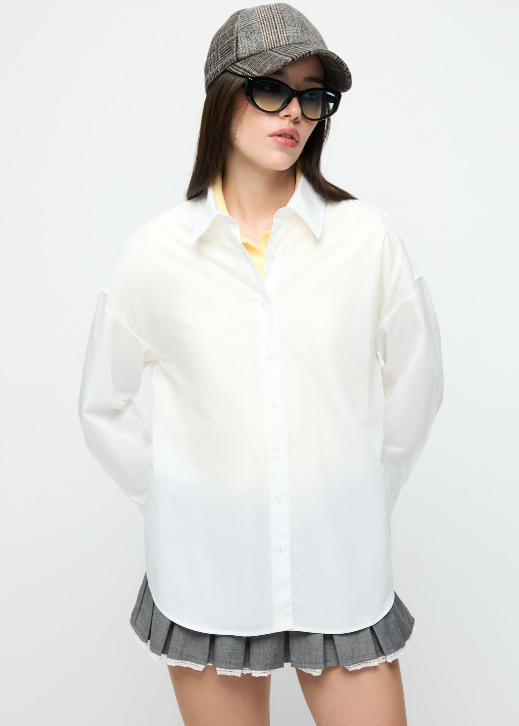 SIGNATURE BUTTON SHIRT