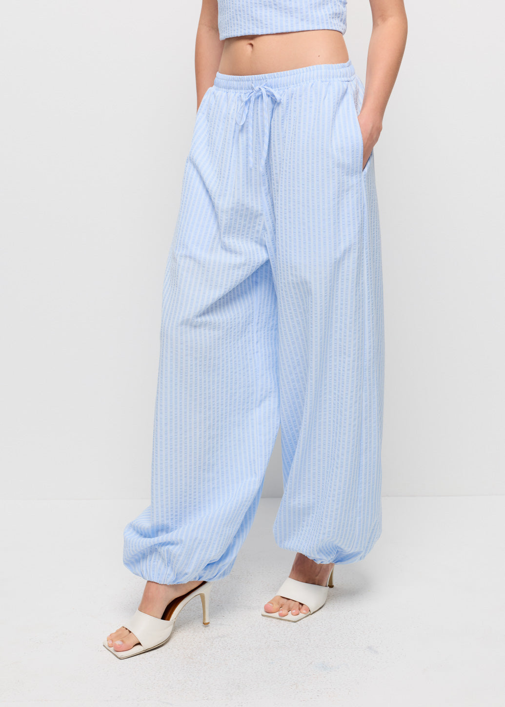 STRIPE BUBLE HEM PANTS