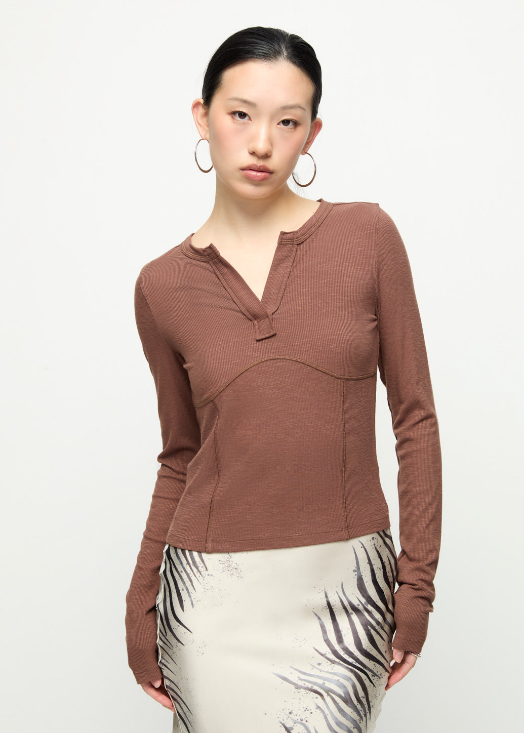 UNDERBUST SEAM HENLEY TOP