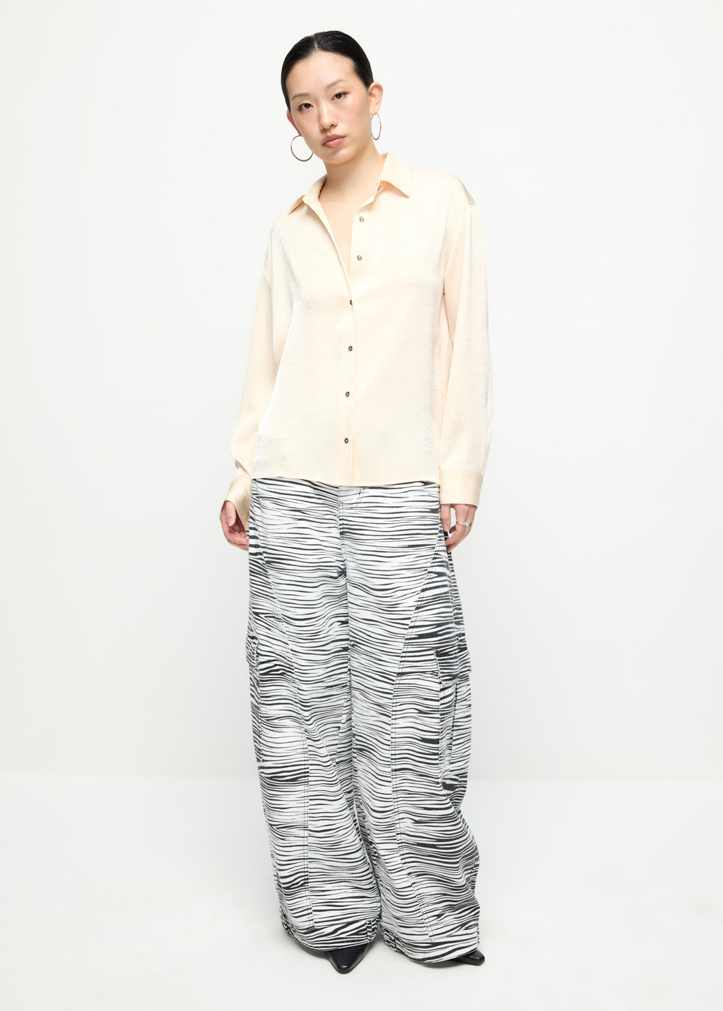 ZEBRA PRINTED CARGO PANTS
