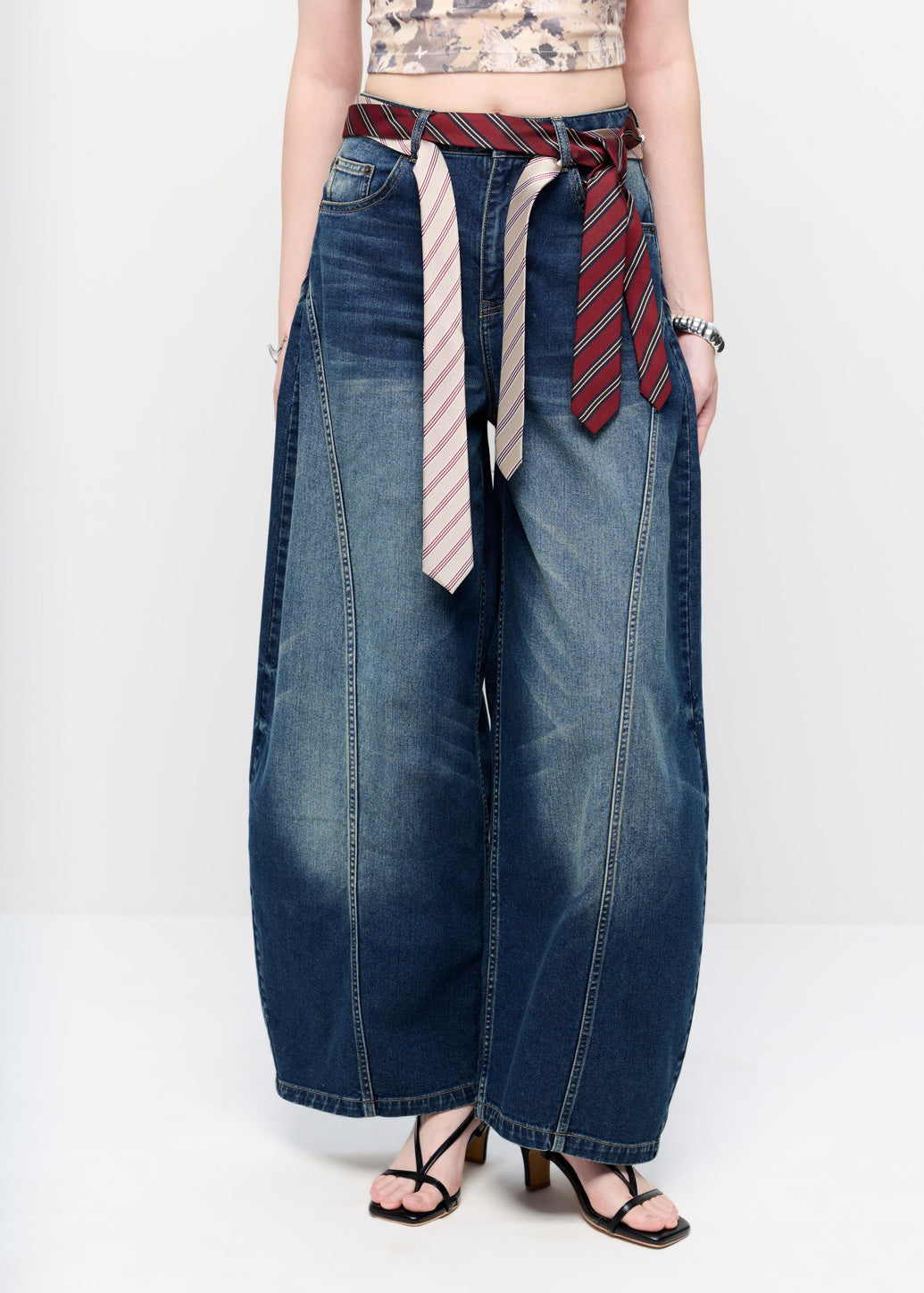 BALLOON JEANS WITH NECK TIE WAIST