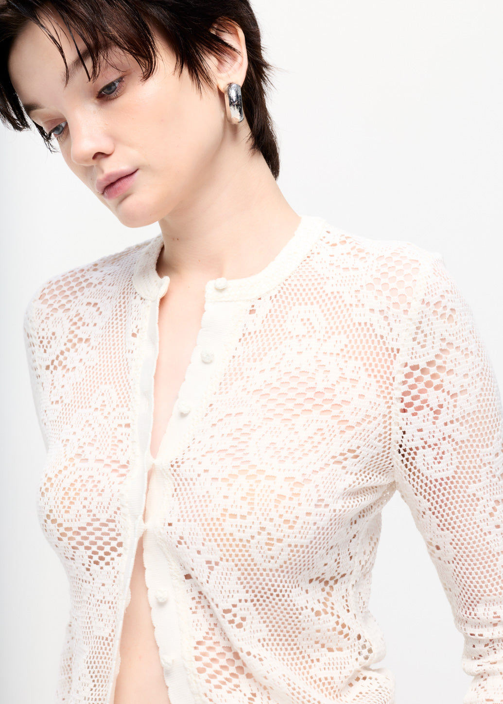 STRETCH BUTTON-FRONT TOP