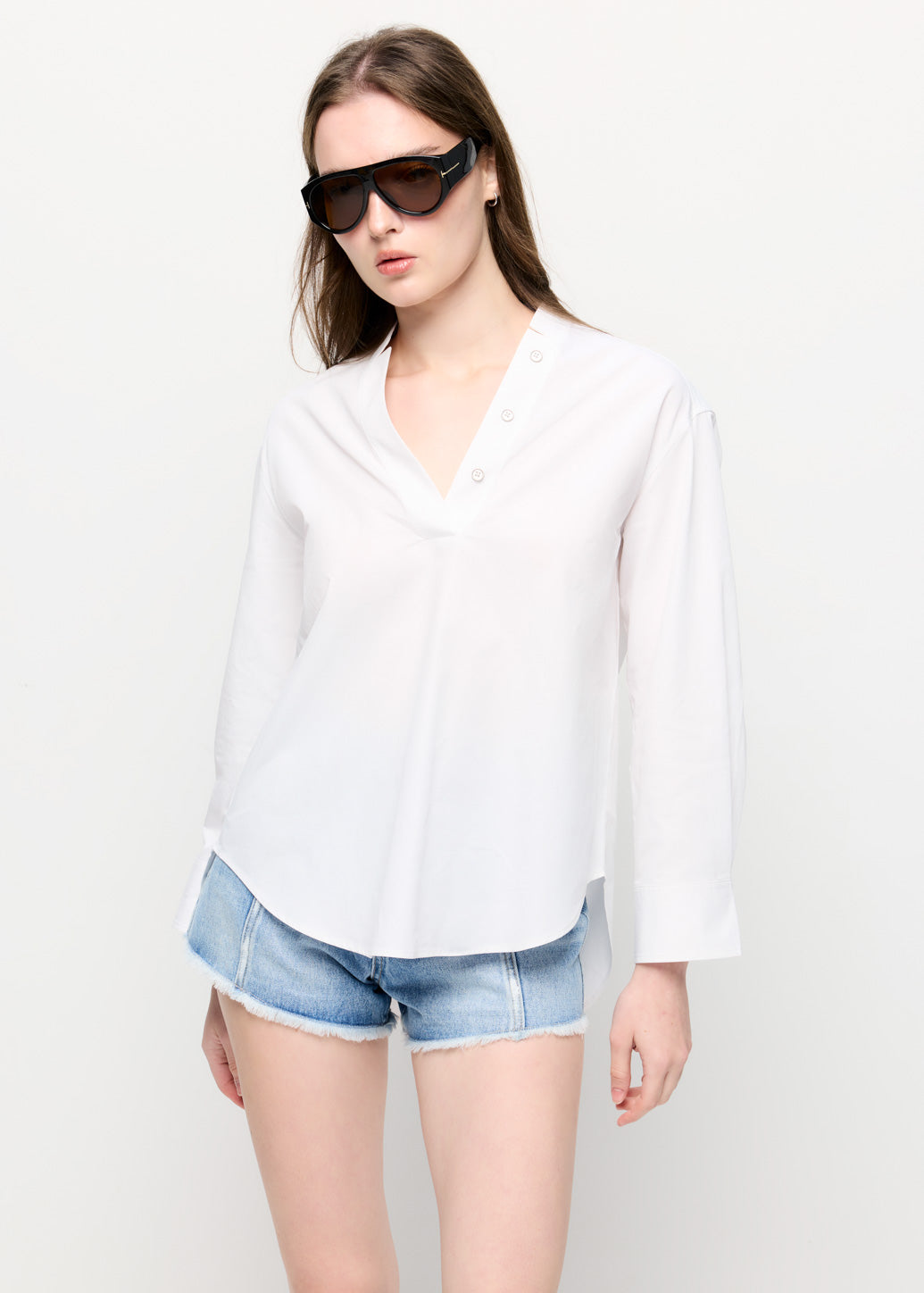 OFF-WHITE V-NECK SHIRT
