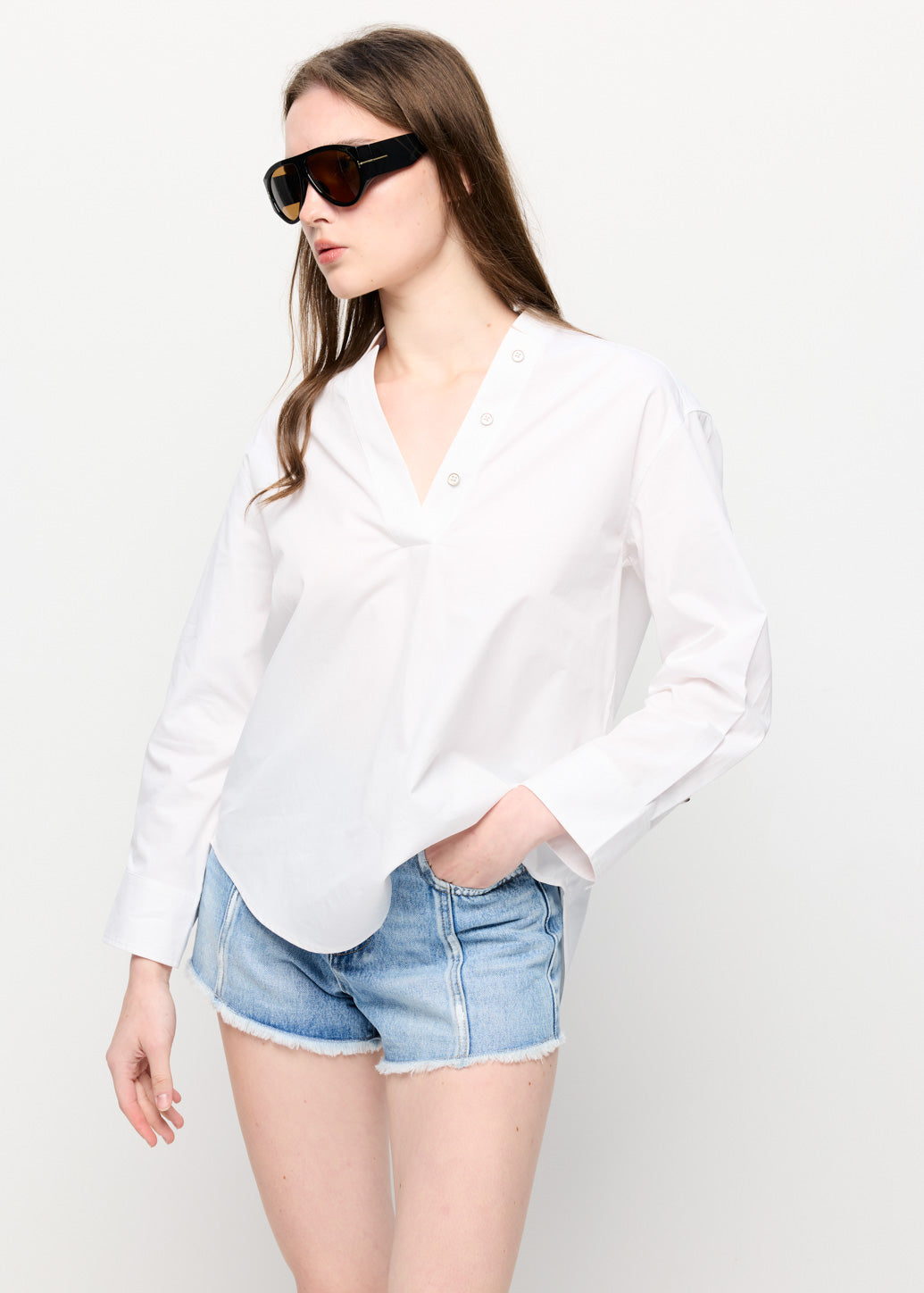 OFF-WHITE V-NECK SHIRT