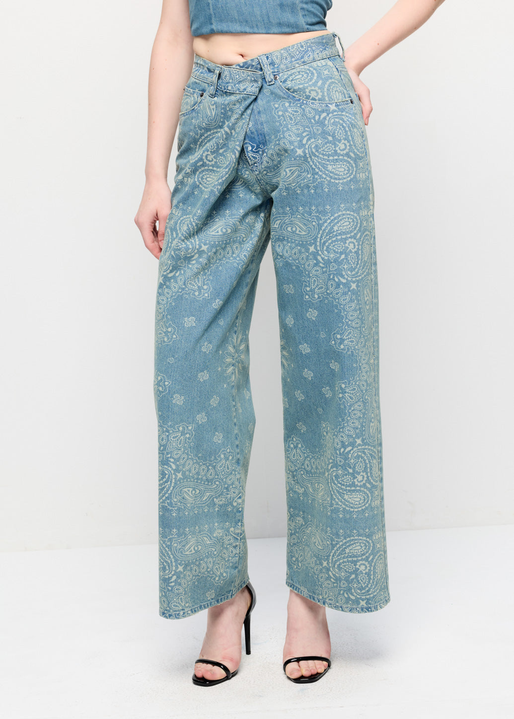 PAISLEY PRINTED JEANS