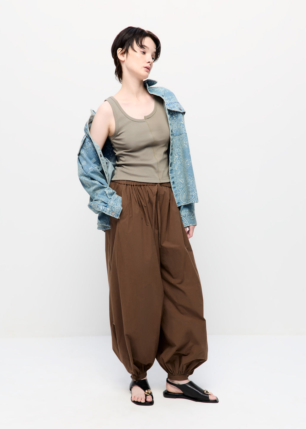 PLEATED HAREM PANTS