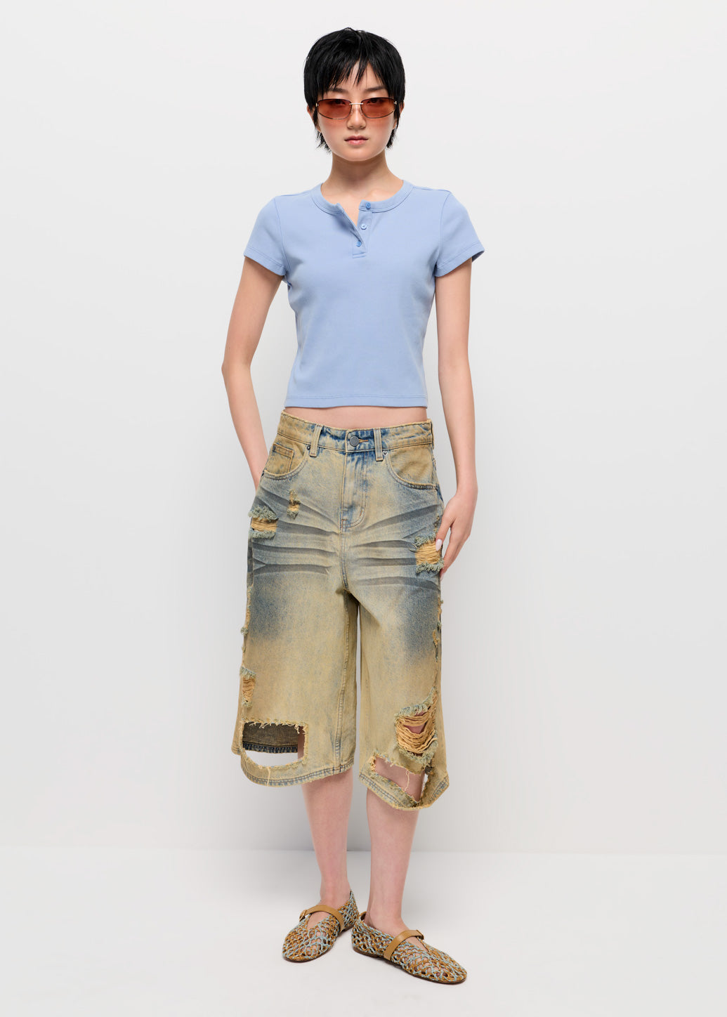 DESTROYED DENIM JORTS