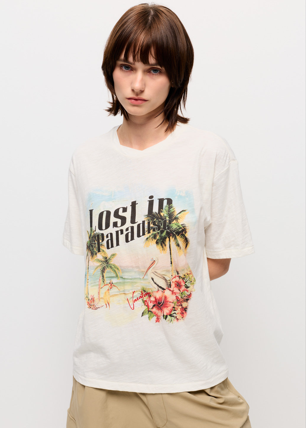 LOST IN PARADISE GRAPHIC TEE